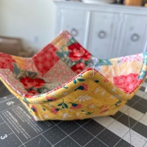 Bowl Koozie (Cozy) - Pioneer Woman Quilted Pattern and Floral